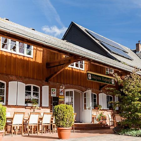 Meyers Hotel Isenbüttel Buitenkant foto
