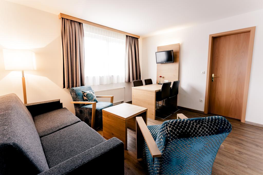 Meyers Hotel Isenbüttel Kamer foto